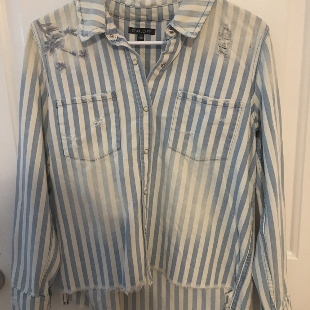 Dear John Distressed Pearl Snap Jean Shirt Small EUC!